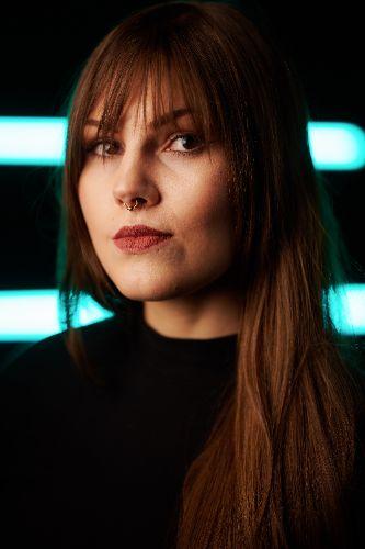 Laura profiilikuva